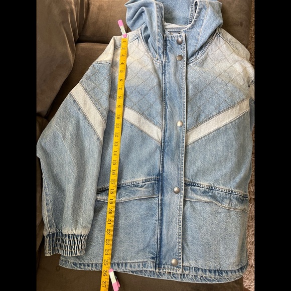 American Eagle Hooded Jean Jacket Size Medium - Picture 5 of 5